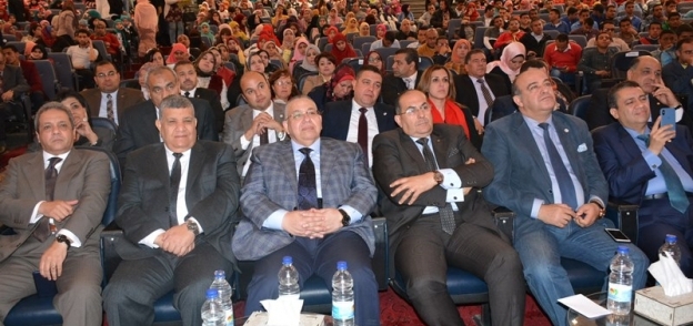 جامعة سوهاج تناقش رؤية مصر 2030 ودور الشباب في بناء الدولة