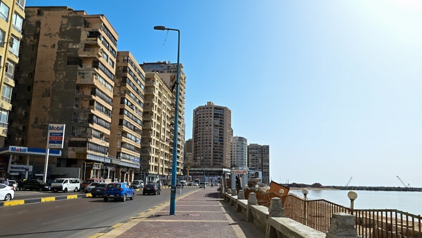 الشواطئ مغلقة في الإسكندرية