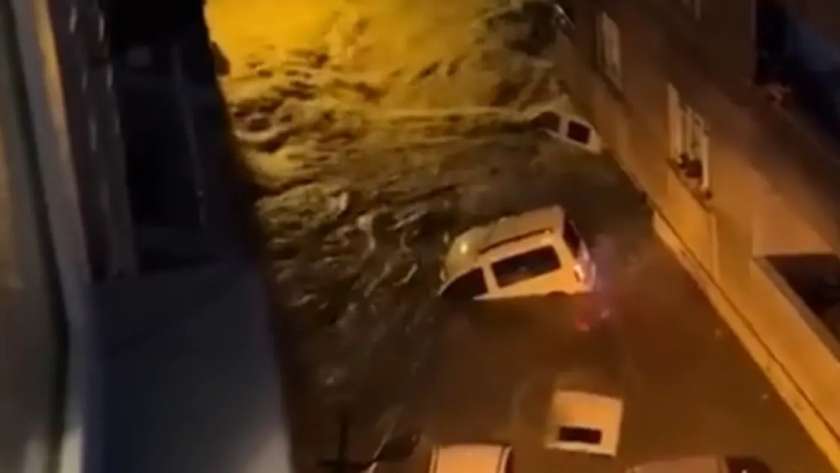 فيضانات اسطنبول