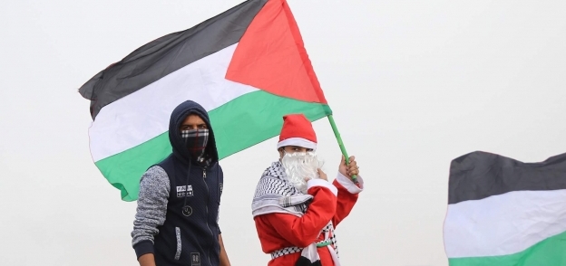 بابا نويل الفلسطيني