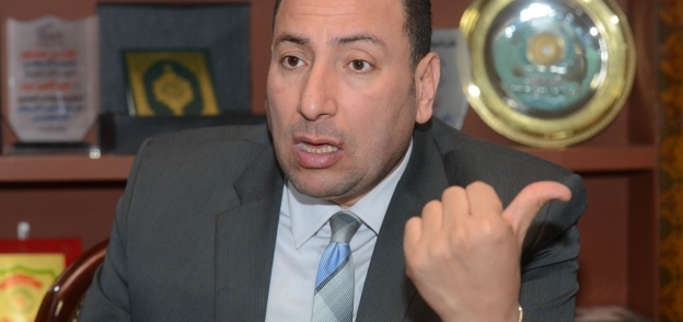 الدكتور محيي عبيد نقيب عام صيادلة مصر