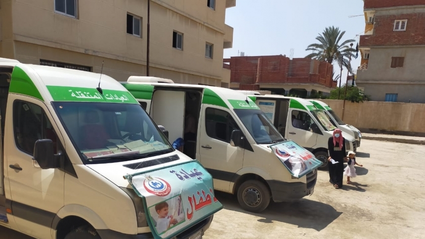 الكشف علي ١٢٢٤ مريض بالقافلة الطبية العلاجية بمنشأة أبو عامر بالشرقية