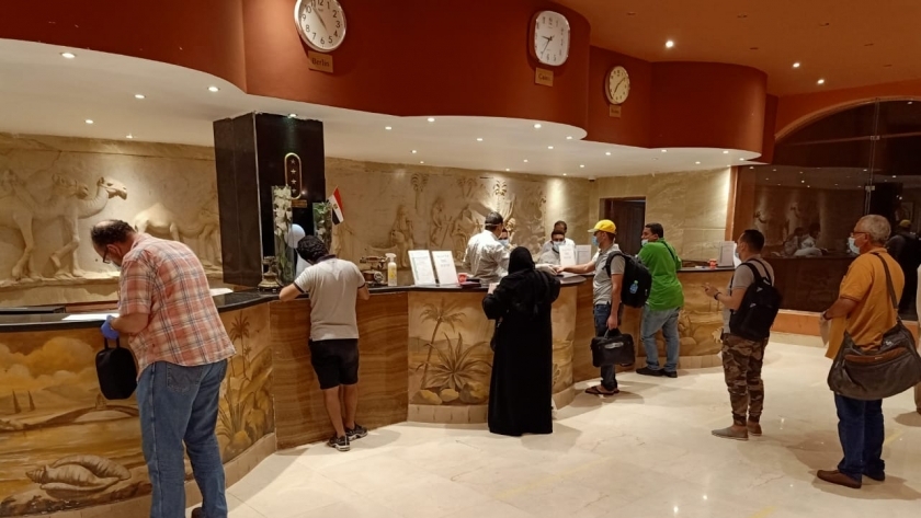 فنادق مرسي عام تستقبل العائدين من الخارج