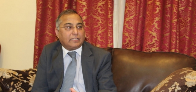 السفير الباكستاني في القاهرة مشتاق علي شاه