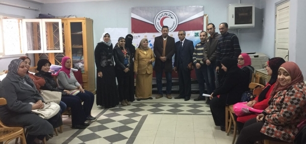 فريق قيم وحياة يدرب أعضاء ومتطوعي جمعية الهلال الأحمر المصري