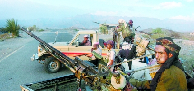 مسلحو القبائل اليمنية الداعمة للرئيس عبدربه منصور فى حالة تأهب