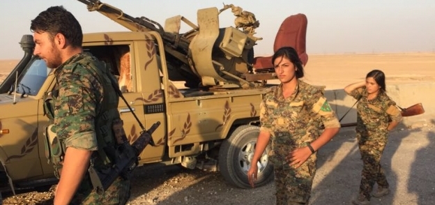 بالصور| مقاتلات اليابجا.. مواجهة «داعش» بالرصاص والزغاريد