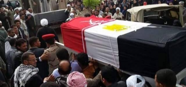 أهالى الحسينية يشيعون جثمان الشهيد " محمد أبو زيد "