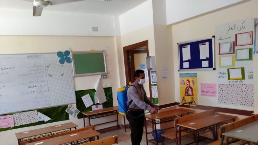 الاستعداد لامتحانات الشهادة الإعدادية في الإسكندرية
