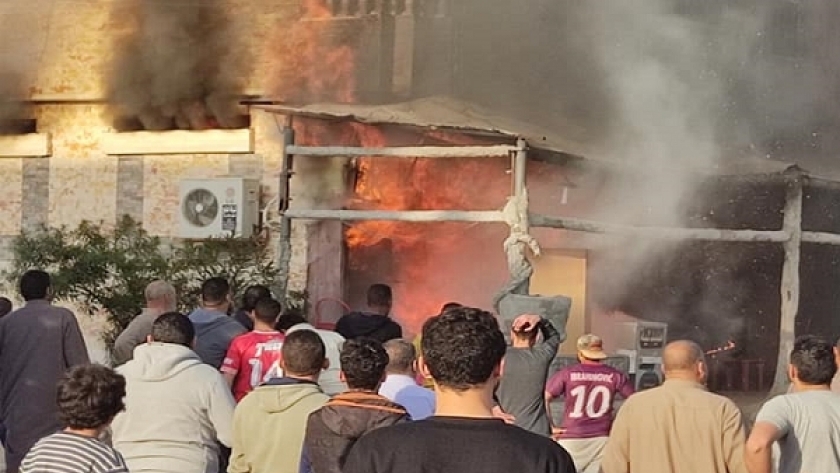 مصرع طفل واصابة ٦ أشخاص وانهيار منزلين في انفجار أسطوانة بوتاجاز بسوهاج