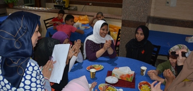 بالصور| جامعة الفيوم تنظم حفل إفطار خيري للأطفال الأيتام