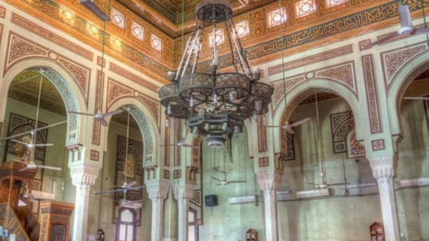 مسجد عمر مكرم بالقاهرة