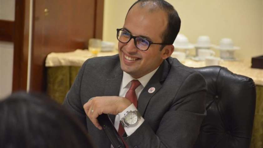 الدكتور خالد بدوي