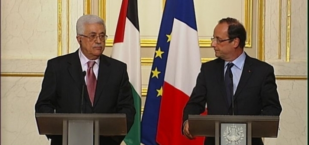 الرئيس الفلسطيني ونظيره الفرنسي