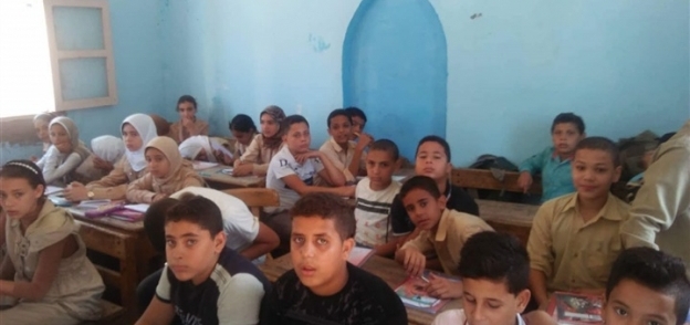 مدرسة منية المرشد فى كفر الشيخ