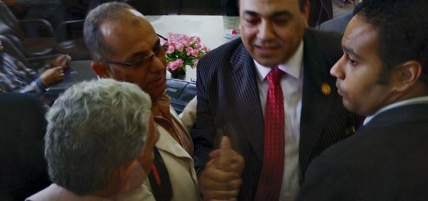 إبراهيم إلياس المرشح لمنصب نقيب المحامين خلال جولة انتخابية في الاسكندرية