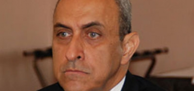 الدكتور أيمن فريد أبو حديد وزير الزراعة الأسبق