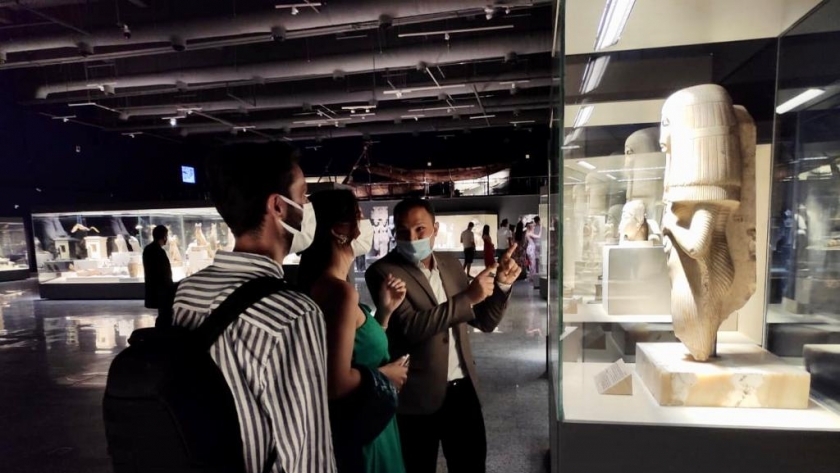 متحف شرم الشيخ بمحافظة جنوب سيناء يستقبل وفدا من المدونين السياحيين