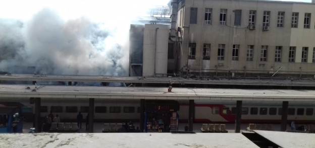 صورة من حادث الحريق في محطة مصر