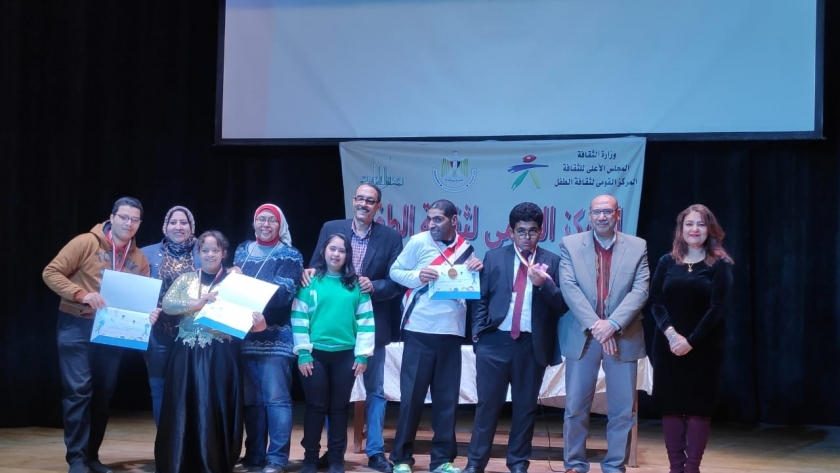 تكريم المشاركين في قادرون باختلاف من وزارة الثقافة
