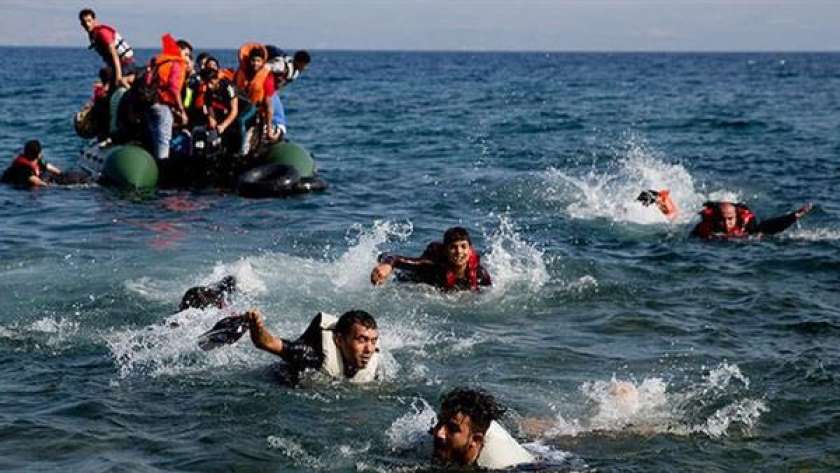 غرق مركب مهاجرين غير شرعية- صورة أرشيفية