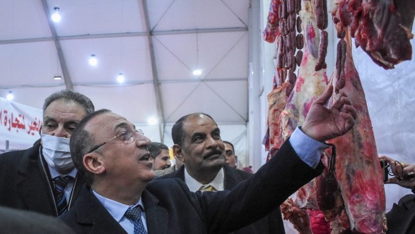 اللحوم داخل معرض «أهلا رمضان» في الإسكندرية