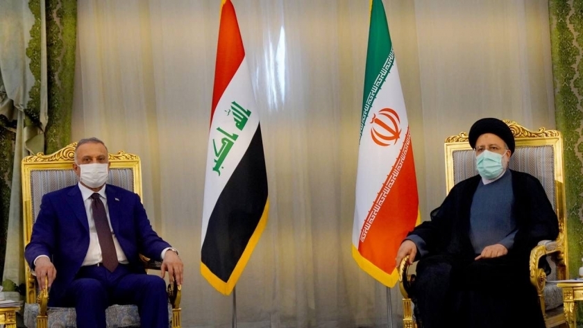 الرئيس الإيرانى ورئيس الوزراء العراقى خلال لقاء أمس