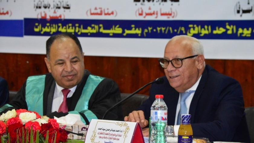 وزير المالية ومحافظ بورسعيد
