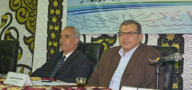 وزير القوي العاملة ، محمد سعفان