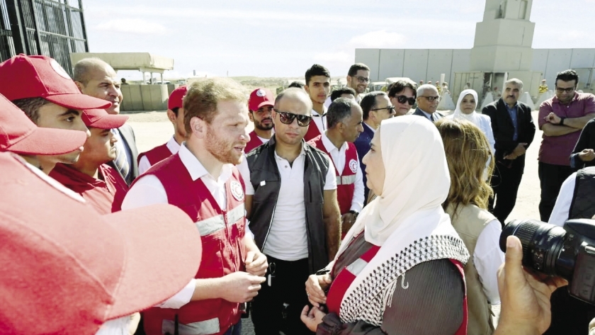 اهتمام حكومى مصرى بإيصال المساعدات إلى الأشقاء فى غزة بأقصى سرعة