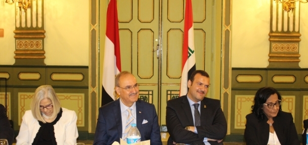 محمد تركي ابوكلل والسفير العراقي خلال الحفل أمس