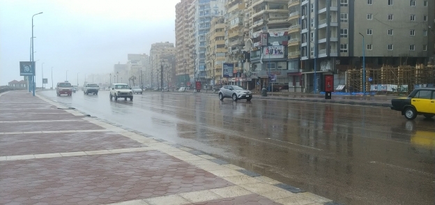 سقوط أمطار غزيرة على الإسكندرية