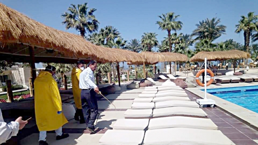 تطهير الفنادق السياحية بالبحر الأحمر