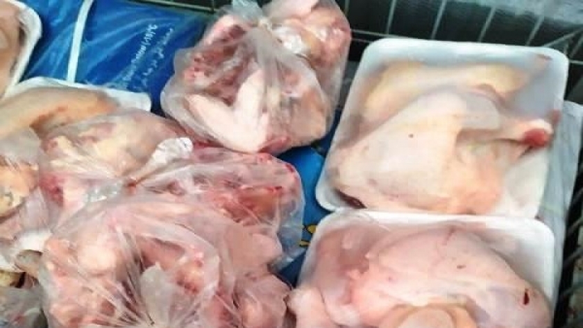 ضبط 22 طن دجاج غير صالحة للاستهلاك الآدمي دخل مجزر في الشرقية