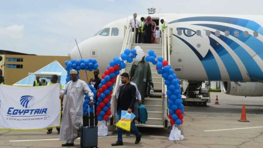 مطار إنجامينا يحتفل بإستئناف رحلات مصر للطيران الي تشاد