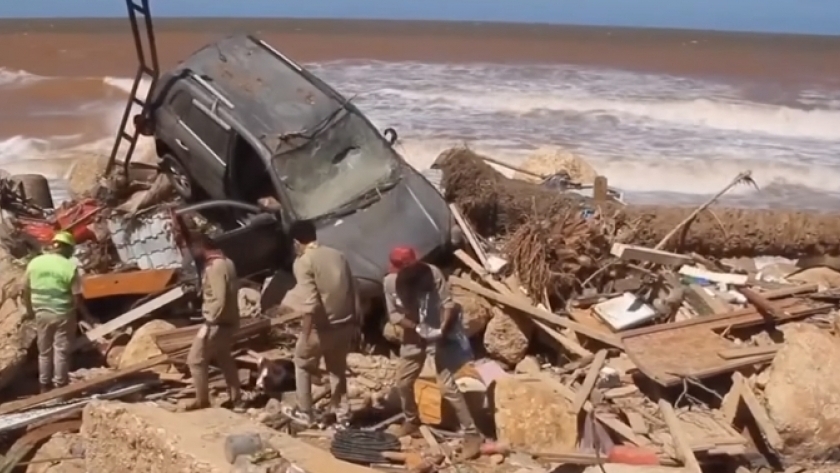 آثار فيضانات ليبيا