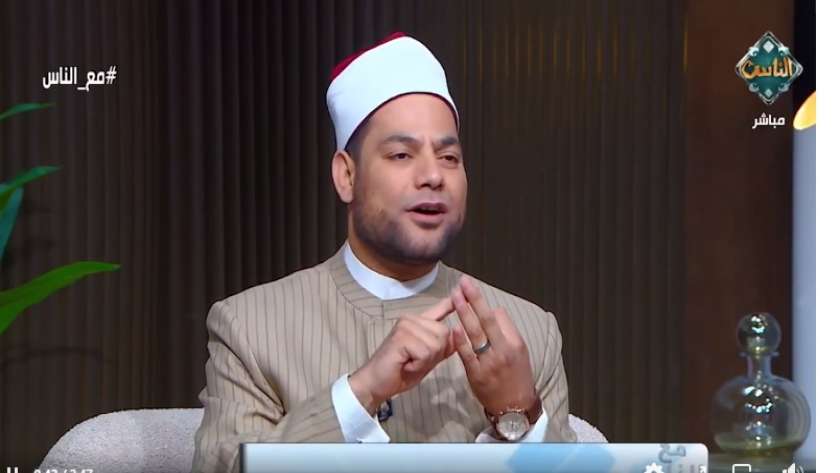 الدكتور مصطفي عبد السلام إمام مسجد الحسين