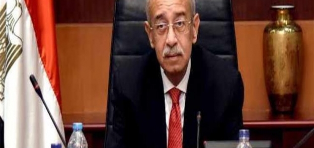 المهندس شريف إسماعيل رئيس لجنة استرداد الأراضي الدولة
