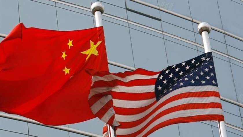 أعلام الصين والولايات المتحدة
