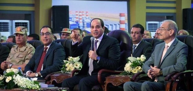 الرئيس عبدالفتاح السيسي أثناء افتتاح محطات إنتاج الكهرباء