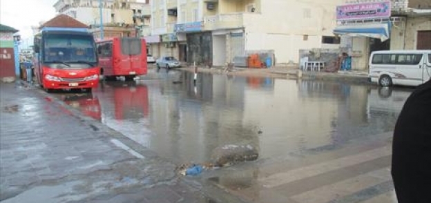 الأمطار تضرب مطروح من الإسكندرية حتى الحدود الليبيه