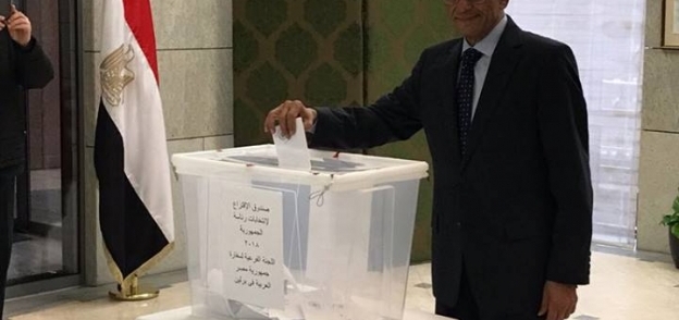 المصريون بالخارج يدلون بأصواتهم في الانتخابات الرئاسية