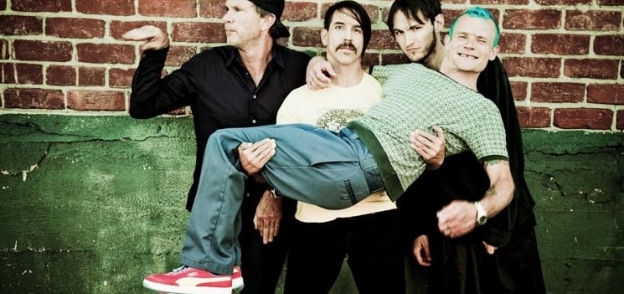 فرقة "Red Hot Chili Peppers"