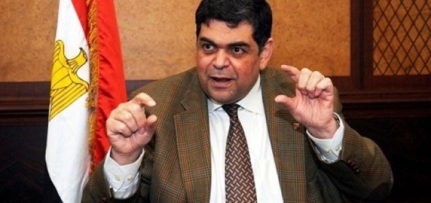 الدكتور أشرف حاتم رئيس المجلس الأعلى للجامعات