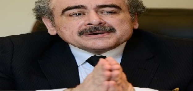 الدكتور علاء عبدالهادي رئيس اتحاد كتّاب مصر