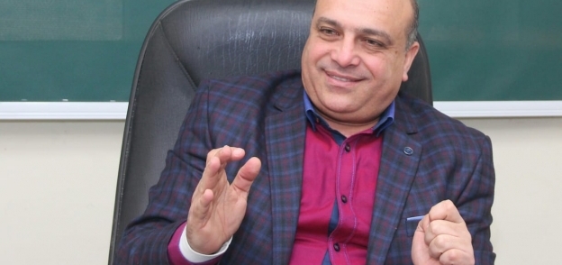 أحمد عفيفي مدير مدن الشباب