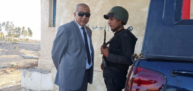 اللواء هشام نصر مدير أمن مطروح خلال حملة امنية