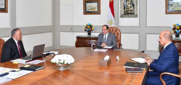 الرئيس السيسي خلال اجتماعه مع رئيس الرقابة الإدارية