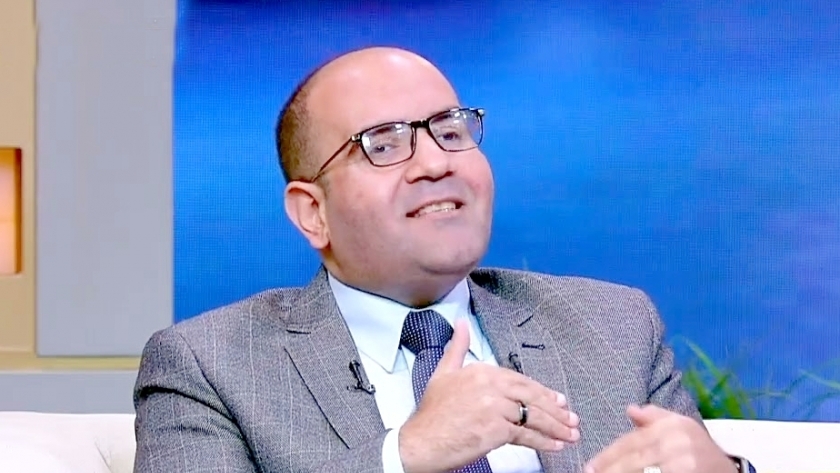 الدكتور مصطفى أبوزيد
