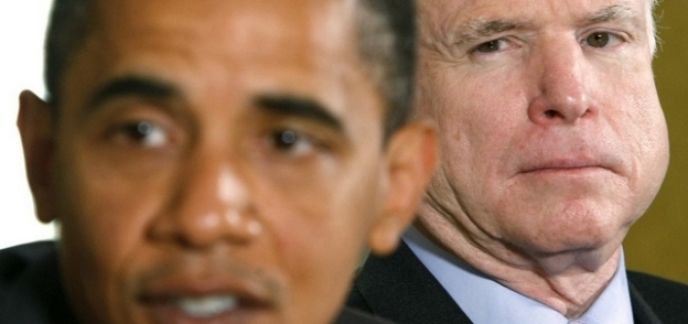 السيناتور الجمهوري جون ماكين والرئيس الأمريكي باراك أوباما